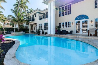 7 Pelican Dr in Fort Lauderdale, FL - Building Photo - Building Photo