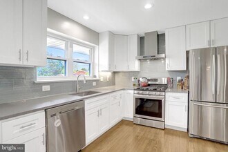 3405 Sharon Chapel Rd in Alexandria, VA - Building Photo - Building Photo