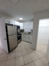 2910 NW 6th Ct in Pompano Beach, FL - Building Photo - Building Photo