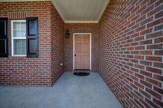704 Center Rd in Taylors, SC - Building Photo - Building Photo