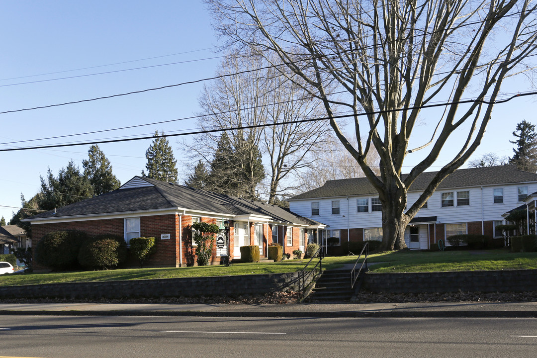 Britney Forest Apartments Photo