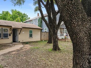 1010 Samuels Ave in Fort Worth, TX - Building Photo - Building Photo