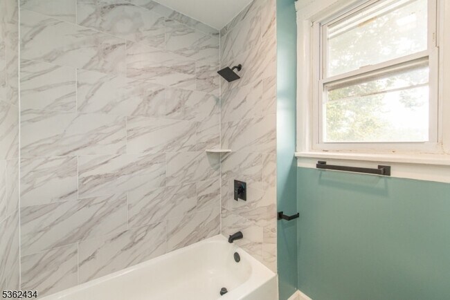 68 Mill St in Belleville, NJ - Building Photo - Building Photo