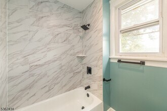 68 Mill St in Belleville, NJ - Foto de edificio - Building Photo