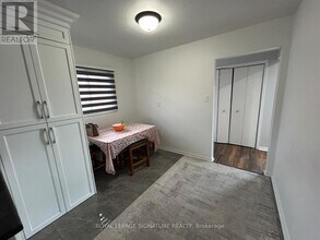 50 Flagstick Ct in Toronto, ON - Building Photo - Building Photo