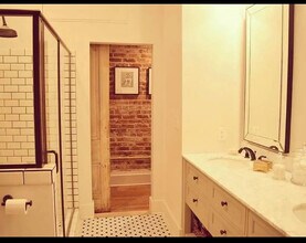 71 Union Ave in Memphis, TN - Building Photo - Building Photo