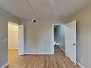 2440 Cordoba Bend in Weston, FL - Building Photo - Building Photo