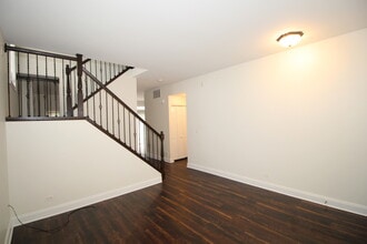 2835 Cedar Glade Dr in Naperville, IL - Building Photo - Building Photo