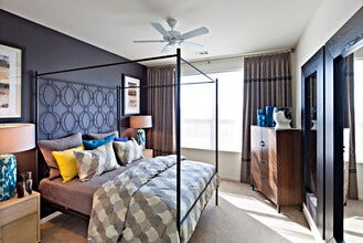 Avalon North Bergen in North Bergen, NJ - Building Photo - Building Photo