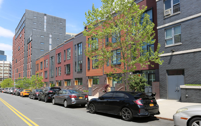 Navy Green Townhouses in Brooklyn, NY - Building Photo - Building Photo