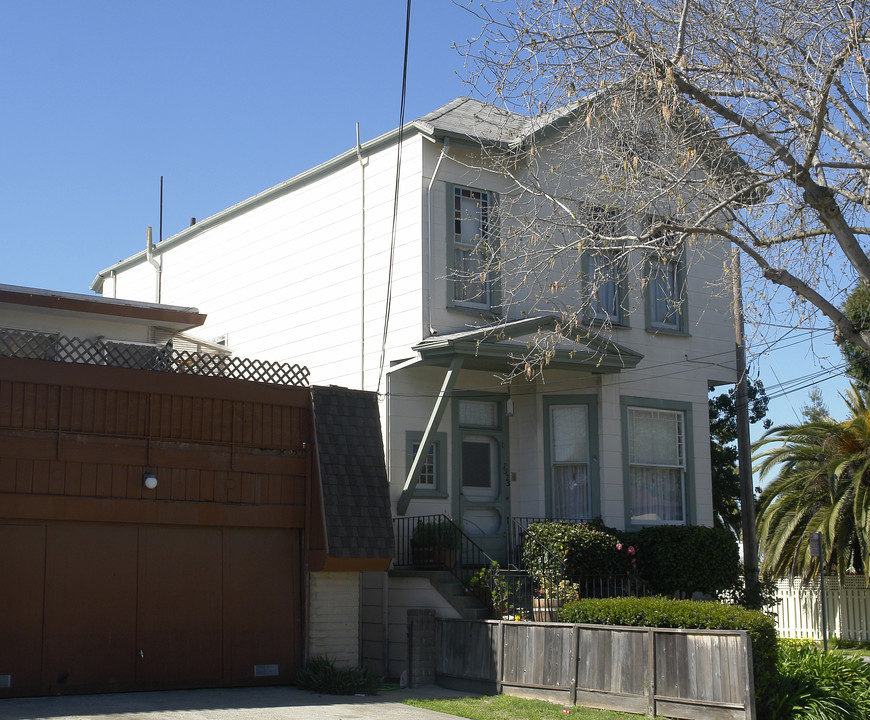 1525 9th St in Alameda, CA - Building Photo