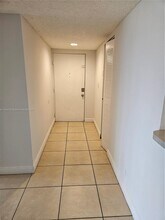 5686 Rock Island Rd in Tamarac, FL - Building Photo - Building Photo