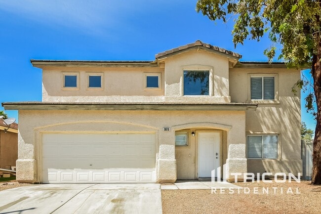 property at 3870 Walnut Bend Ave