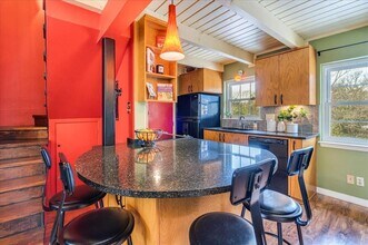 743 E Oltorf St in Austin, TX - Building Photo - Building Photo