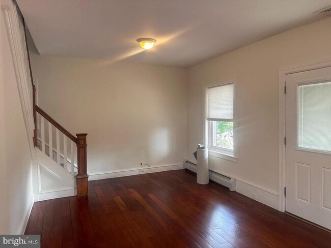 229 Iona Ave in Narberth, PA - Building Photo - Building Photo