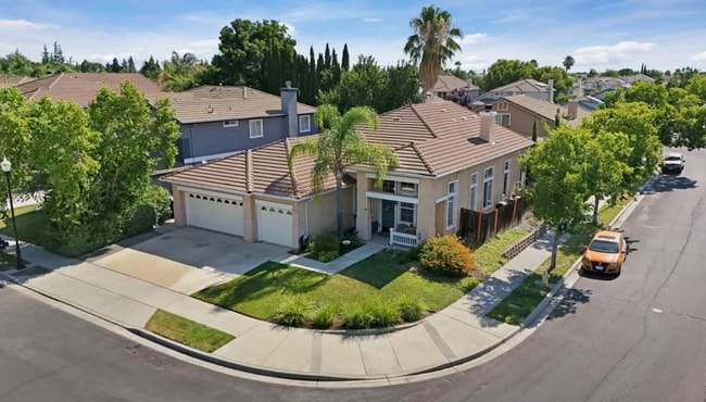 property at 1214 Royal Ann Ct