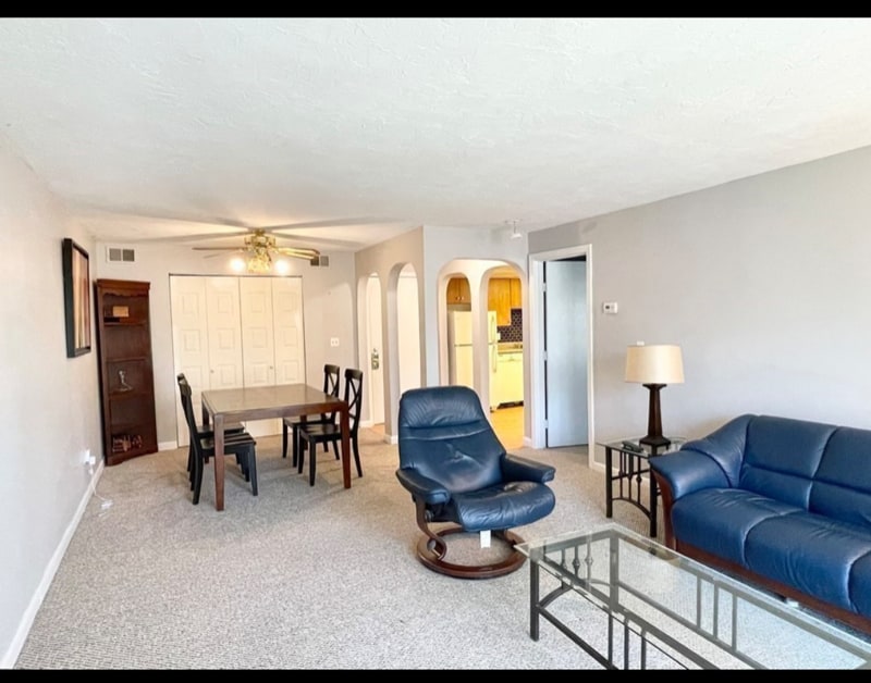 6 Kennedy Ln in Milford, MA - Building Photo