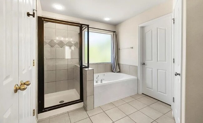 property at 2511 Jacqueline Dr