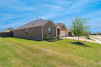 501 Nolan Wy in Oak Point, TX - Building Photo - Building Photo