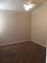 7701 Sugar Bend Dr in Orlando, FL - Building Photo - Building Photo