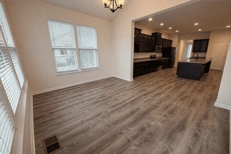 10279 Benjamin Way in Dayton, OH - Building Photo - Building Photo