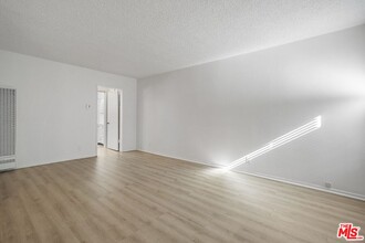 934 6th St in Santa Monica, CA - Building Photo - Building Photo