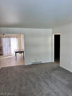 2353-2357 Seneca St in Stow, OH - Building Photo - Building Photo