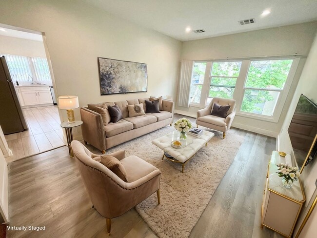 property at 86 N Catalina Ave