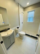 76 Pembroke Ave in Providence, RI - Building Photo - Building Photo