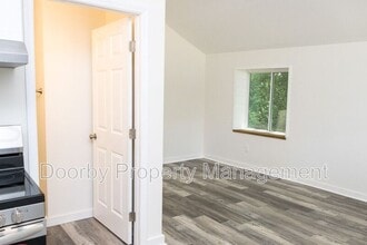 358 Derby Cir in Chattanooga, TN - Foto de edificio - Building Photo