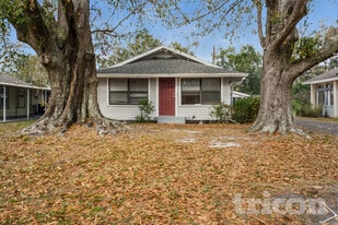 514 Walnut St in Auburndale, FL - Building Photo