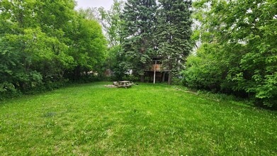 634 11th St N in Moorhead, MN - Building Photo - Building Photo