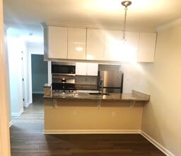 18300 Streamside Dr, Unit 103 in Gaithersburg, MD - Building Photo - Building Photo