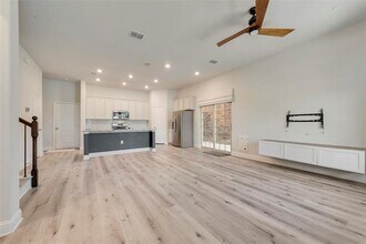 7617 Sunset Blvd in Rowlett, TX - Building Photo - Building Photo