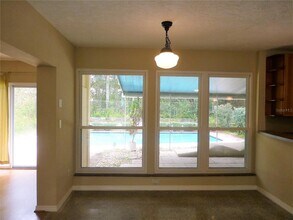 513 Carolyne St in Temple Terrace, FL - Building Photo - Building Photo