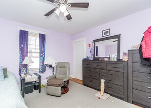 1093 Main St in Waltham, MA - Building Photo - Building Photo