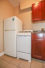 1108 W Rosemont Ave, Unit #906 in Chicago, IL - Building Photo - Building Photo