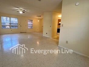 108 Morning Song Ct in Raeford, NC - Building Photo - Building Photo