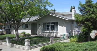 639 Old San Francisco Rd in Sunnyvale, CA - Building Photo - Building Photo