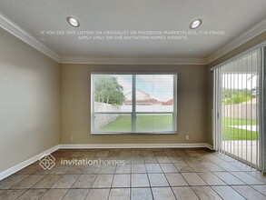 7619 Oakboro Dr in Greenacres, FL - Building Photo - Building Photo