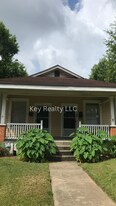 612 18th St in Alexandria, LA - Building Photo
