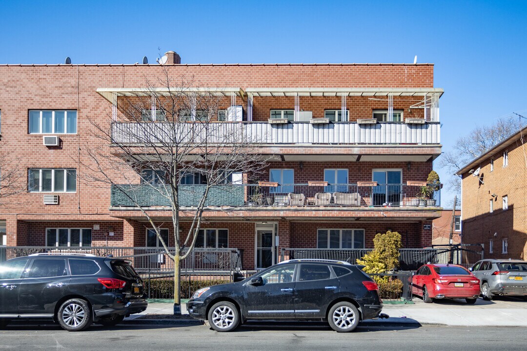8676 23rd Ave in Brooklyn, NY - Building Photo