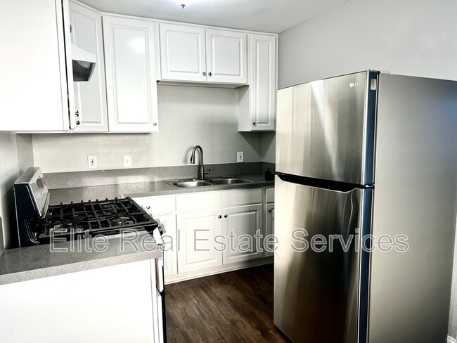 property at 121 Madison Ave