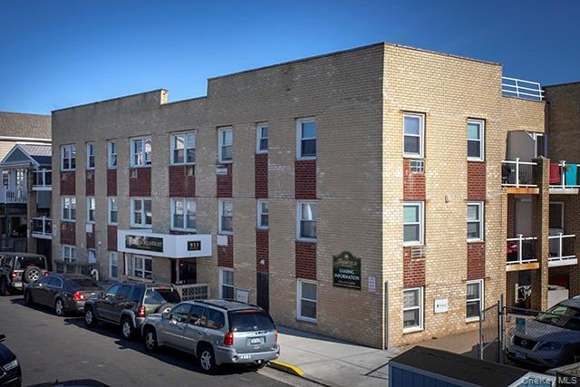 985 Oceanfront in Long Beach, NY - Foto de edificio