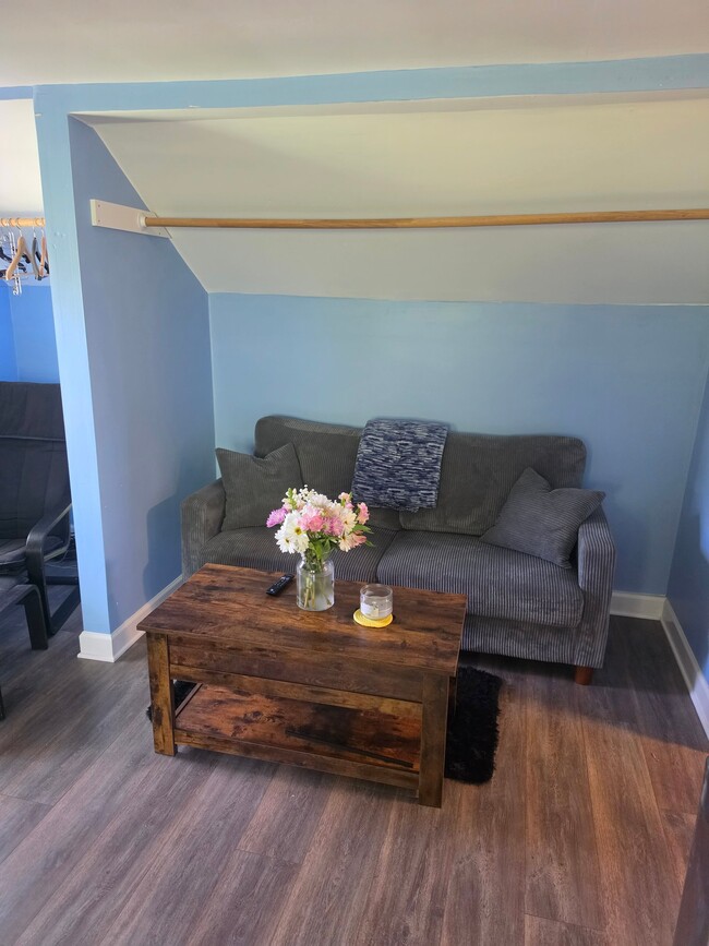 property at 4 Zucker Ln