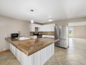 2384 Sand Bar Ln in Port Bolivar, TX - Building Photo - Building Photo