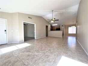 1057 S Wildrose Cir in Mesa, AZ - Building Photo - Building Photo