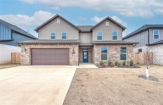 1841 Utopia St in Centerton, AR - Building Photo