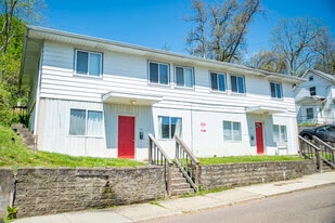 61 Franklin Ave in Athens, OH - Building Photo