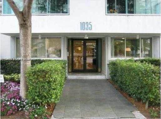 1035 West Ave in Miami Beach, FL - Building Photo - Building Photo